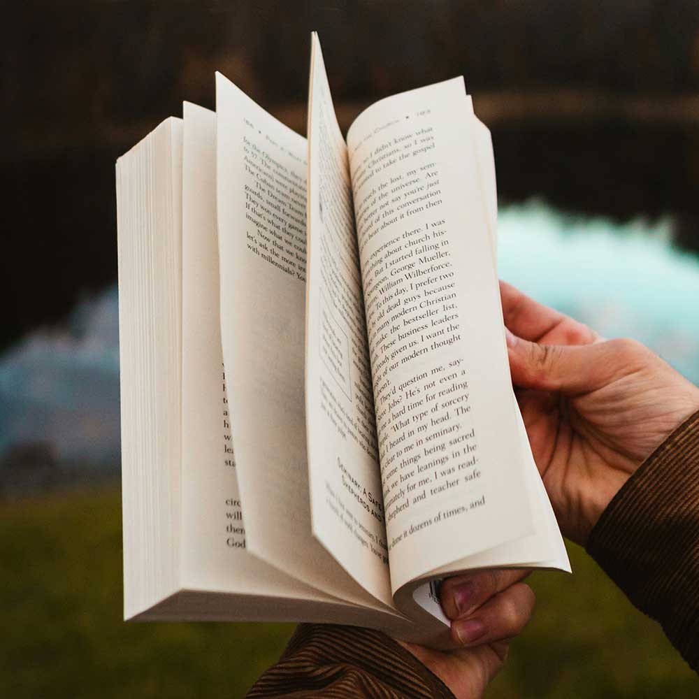 Book with Closed Preorder